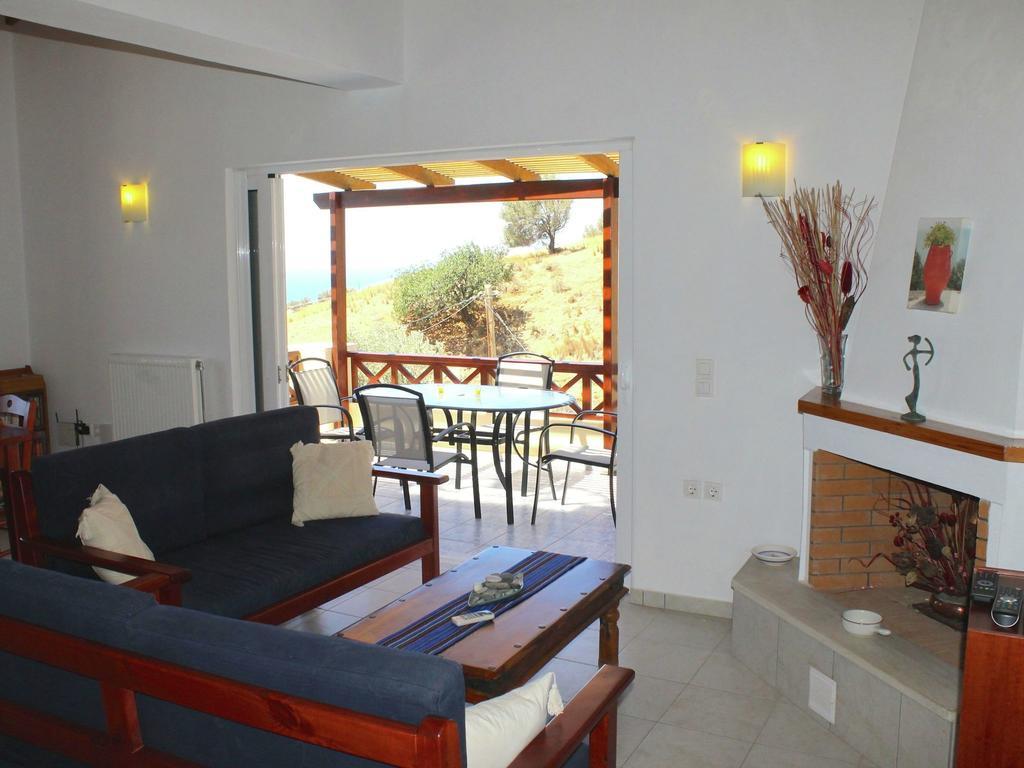 Beautiful Villa In Αγία Γαλήνη Εξωτερικό φωτογραφία